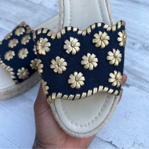 Jack Rogers Navy and Gold Sandals - Picture 3 of 13